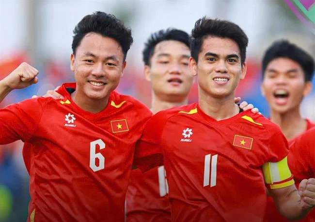 Đá gà cựa dao K9CC